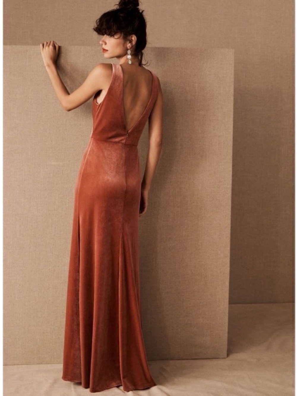 Jenny Yoo Size 0 Sleeveless V-Neck Velvet Maxi Dress in English Rose - Picture 2 of 5